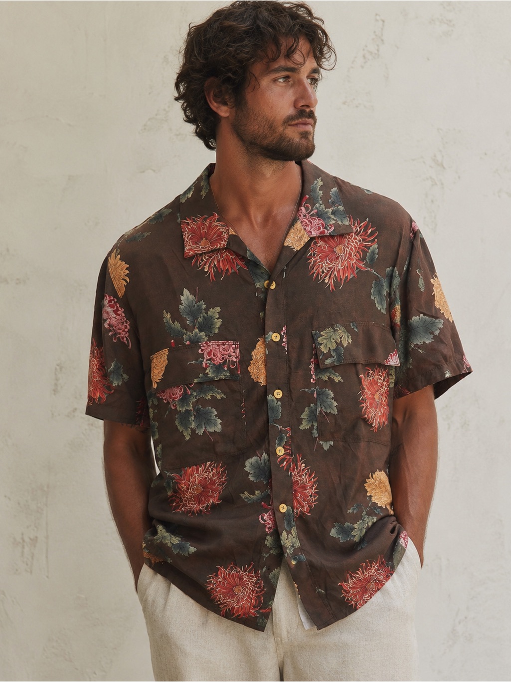 Monadic Chrysanthemum Aloha Camp Shirt Luxury Stylish Relaxed Vacation